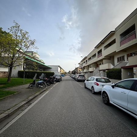 Vespucci Rooms & Apartament Eliana Florence Ngoại thất bức ảnh